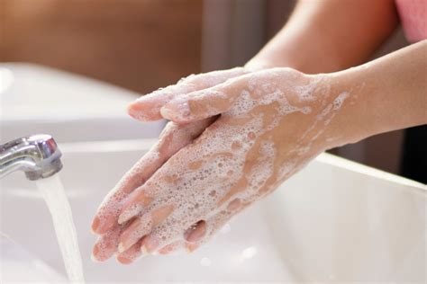 Achieve Clean Hands in Seconds with Our Magic Hand Cleaner